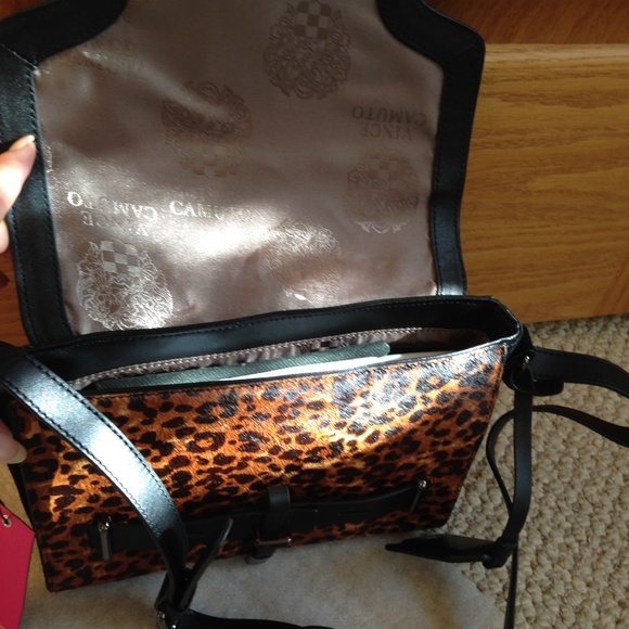 VINCE CAMUTO -Max -Leather/Calf Hair Crossbody - NEW with Tag - Picture 4 of 8